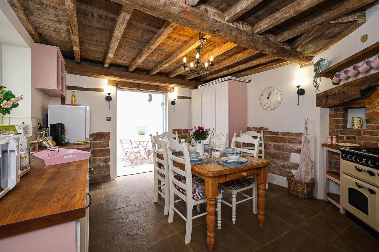 Joe'S Cottage Bridgnorth Bagian luar foto